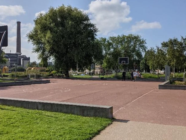 Profile of the basketball court Huigpark full-court, Leiden, Netherlands