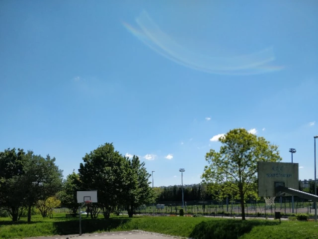 Profile of the basketball court Terrain du parc, La Chapelle-Saint-Luc, France