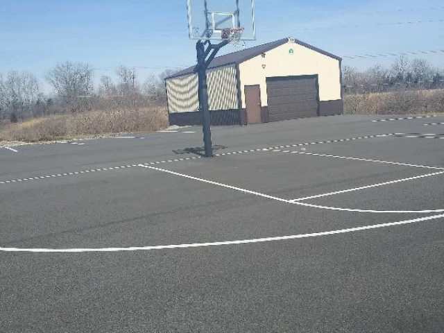 Profile of the basketball court Church parkinglot, Germantown, OH, United States