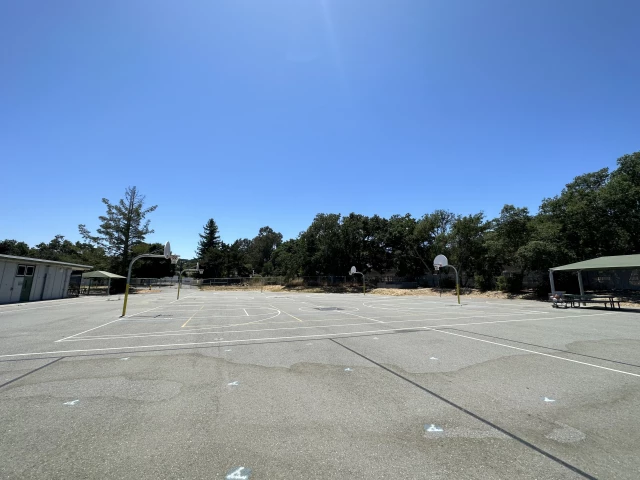Profile of the basketball court Hamilton School, Novato, CA, United States