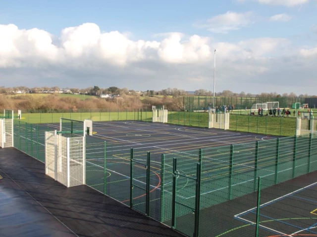 Profile of the basketball court Ysgol Caer Elen Outdoor, Haverfordwest, United Kingdom