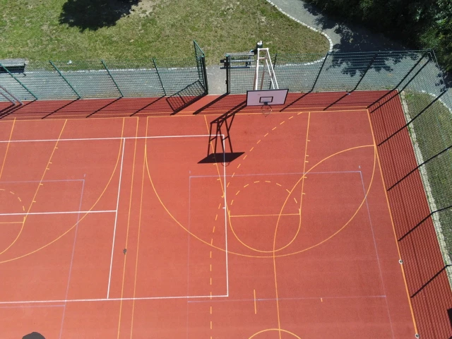 Profile of the basketball court Weyhestraße, Quedlinburg, Germany