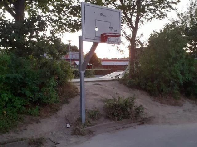 Profile of the basketball court Skolen, Marstal, Denmark