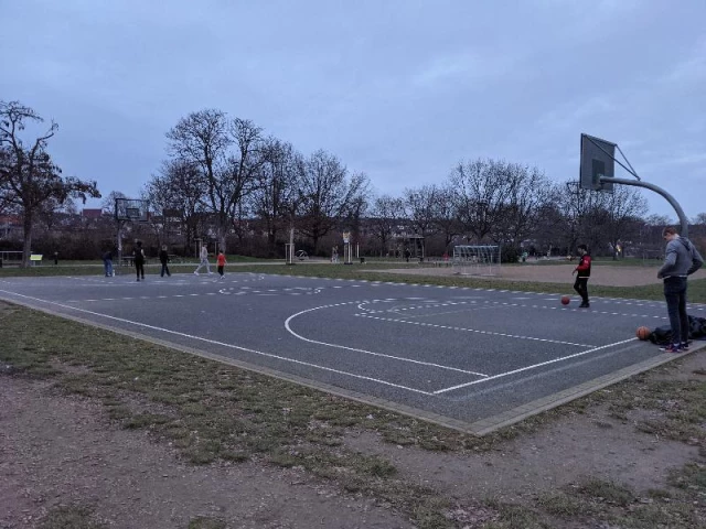 normal solid court with asphalt