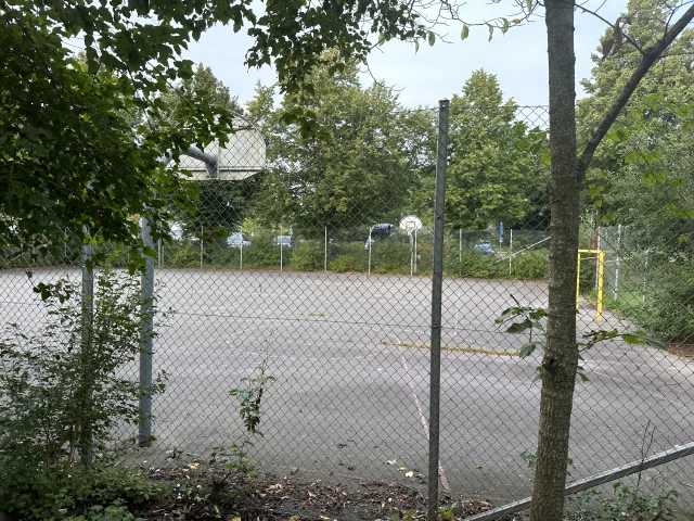 Profile of the basketball court Kärrtorps Gymnasium, Johanneshov, Sweden