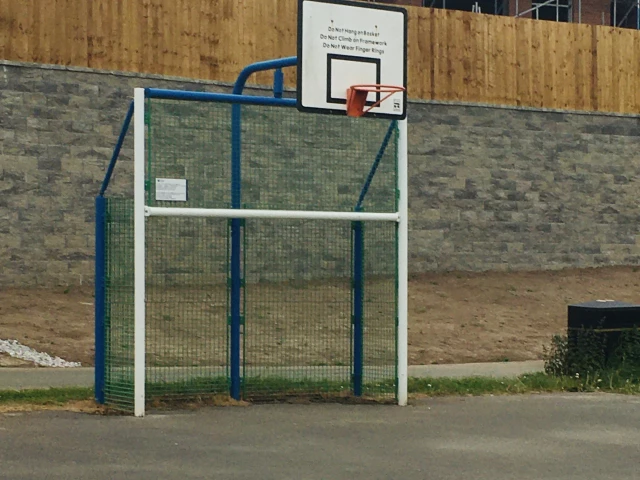 Profile of the basketball court Maes Esgob Court, Dyserth, United Kingdom