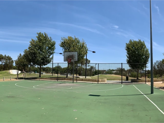Profile of the basketball court Kingsbridge Park, Butler, Australia