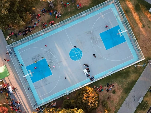 Profile of the basketball court Cancha Plaza de la Radio, San Nicolás de Los Arroyos, Argentina