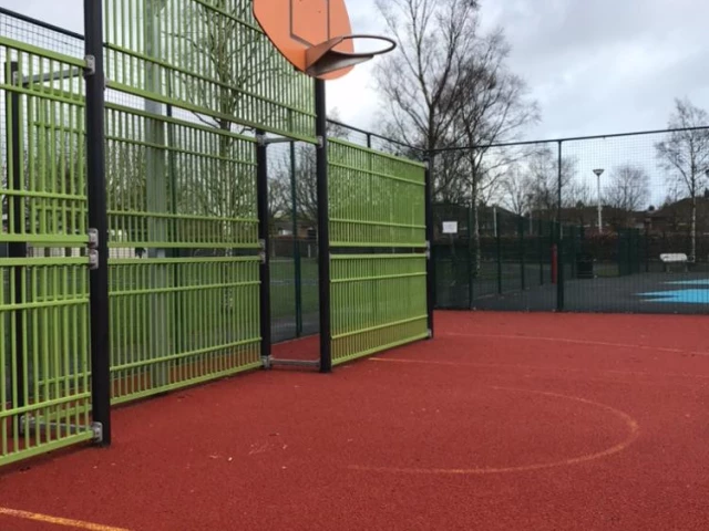 Profile of the basketball court Lilian Bland Community Park, Newtownabbey, United Kingdom