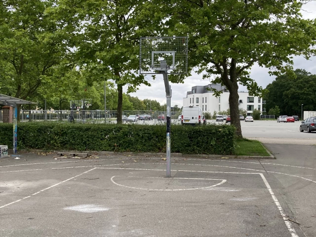Profile of the basketball court 1 basket street court, Glostrup, Denmark