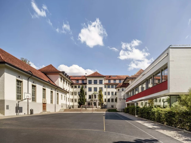 Profile of the basketball court Schulhaus Laubegg, Bern, Switzerland