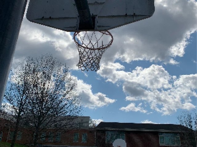 Profile of the basketball court Kensington Parkwood Elementary School, Kensington, MD, United States
