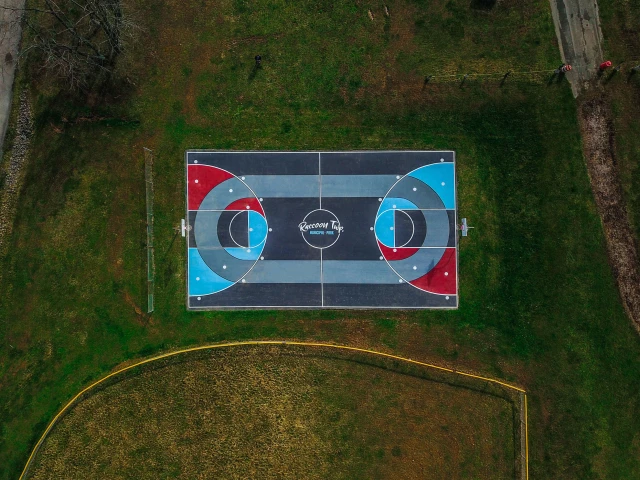 Profile of the basketball court Raccoon Township Municipal Park, Aliquippa, PA, United States