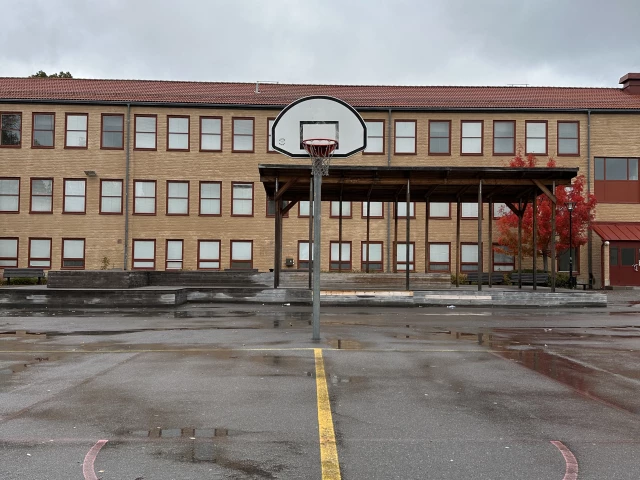 Profile of the basketball court Spånga gymnasium, Spånga, Sweden