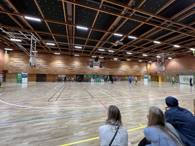 Profile of the basketball court Farsta Idrottshall, Farsta, Sweden