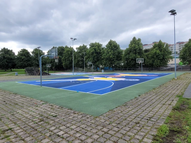 Profile of the basketball court Elinsborgs Basketplan, Spånga, Sweden