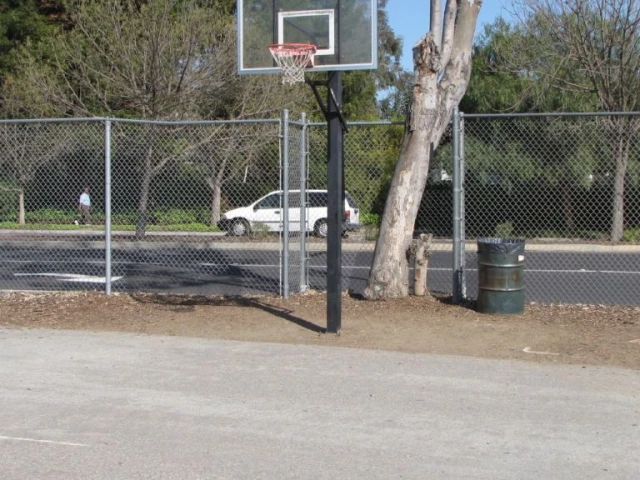 Profile of the basketball court Almaden Lake Park, San Jose, CA, United States