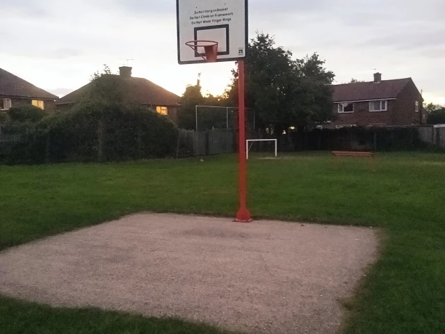 Profile of the basketball court Leeside Park Hoop, York, United Kingdom