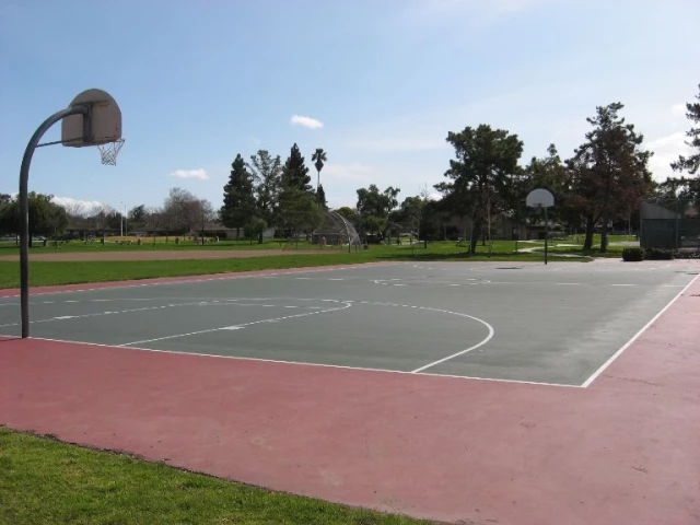 Profile of the basketball court Henry Schmidt Park, Santa Clara, CA, United States