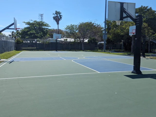 Profile of the basketball court Nelson English Park, Key West, FL, United States