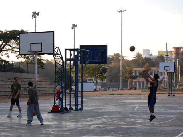 The two basketball courts at Madhavan Park.