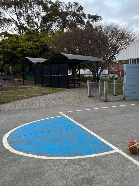 Profile of the basketball court Marieville Esplanade Half Court, Sandy Bay, Australia
