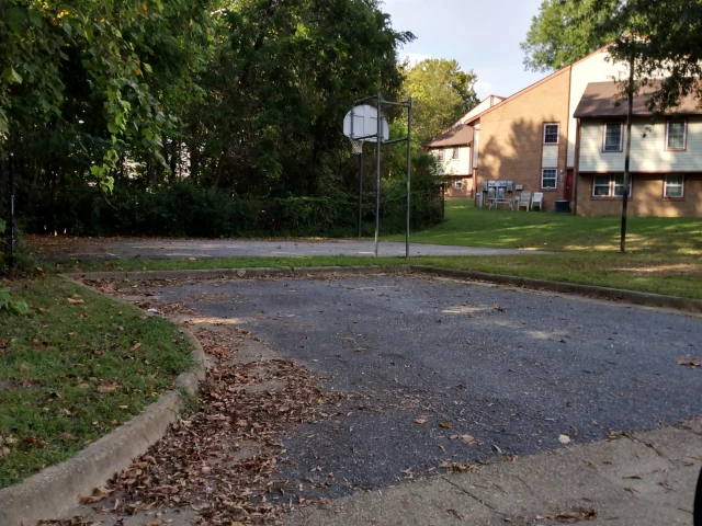 Profile of the basketball court The Sylvia Brown Apartments, Williamsburg, VA, United States