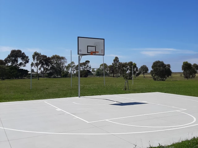 Profile of the basketball court Tatman Reserve, Altona Meadows, Australia