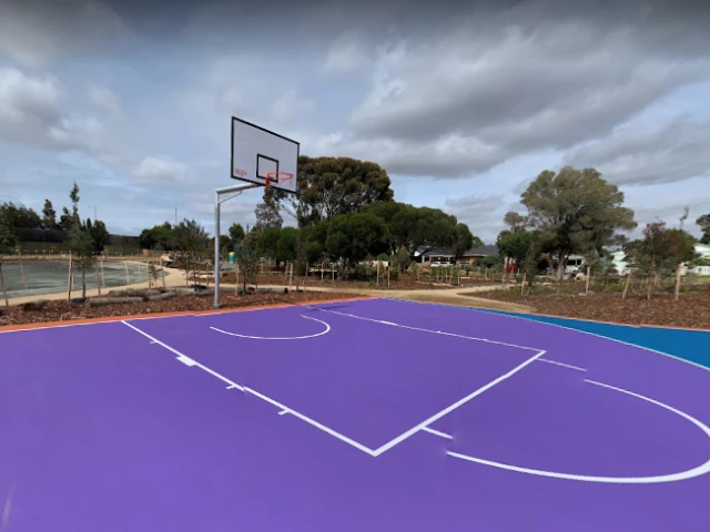 Profile of the basketball court Curlew Reserve, Laverton, Australia