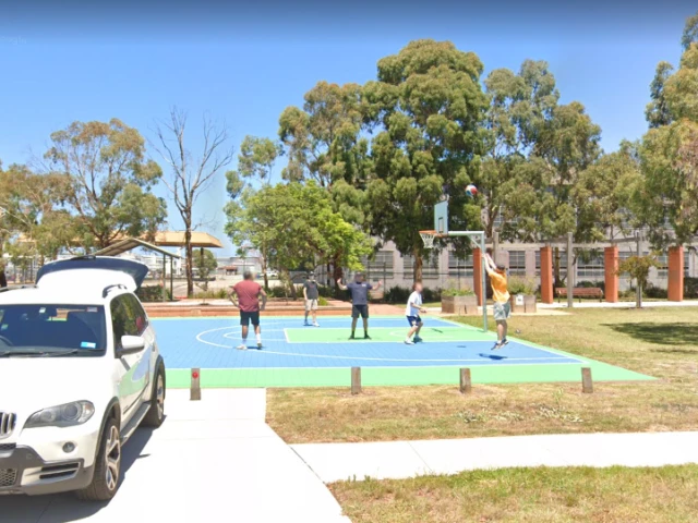 Profile of the basketball court Craig Street Reserve, Spotswood, Australia