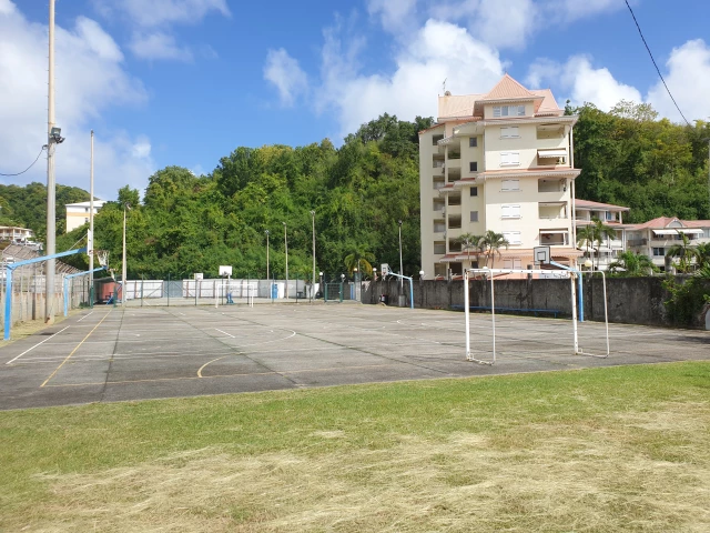 Profile of the basketball court Stade Roger Bonaro, Le Marin, Martinique