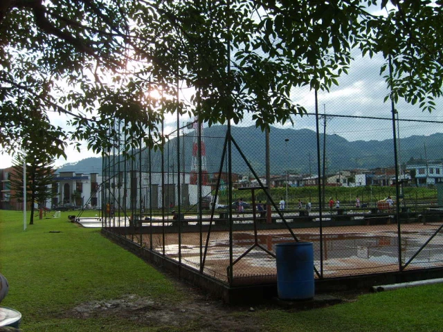 Profile of the basketball court Dosquebradas Court, Pereira, Colombia