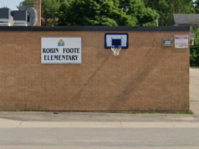 Profile of the basketball court Robin Foote Elementary School, Sydney, Canada