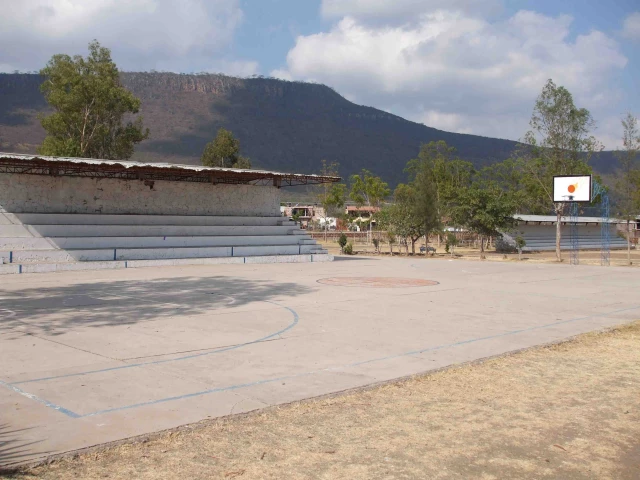 Basketball court in Juchitlán, Mexico.