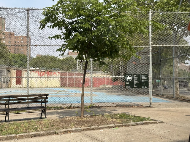 Profile of the basketball court Bridge Courts, Brooklyn, NY, United States