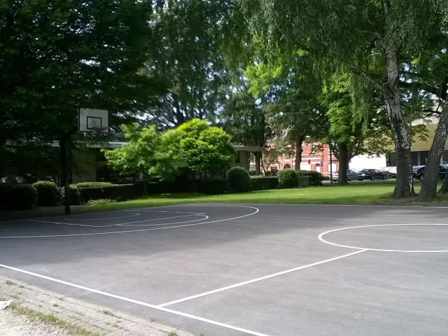 Profile of the basketball court Buurtsportterrein, Rustoorddreef, Belgium