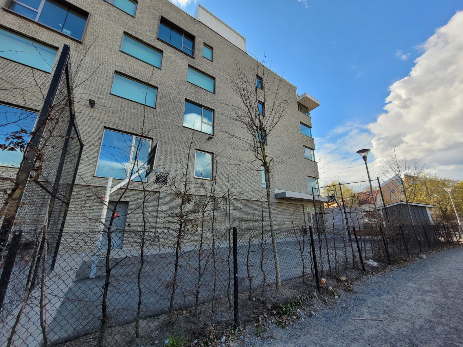 Solna Basketball Court: Råsunda Skola Annex Courts of the World