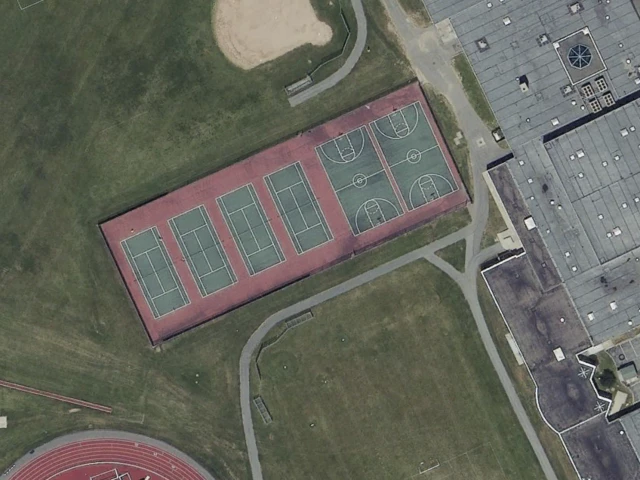 Profile of the basketball court Fayetteville Manlius High School Tennis/Basketball Courts, Manlius, NY, United States