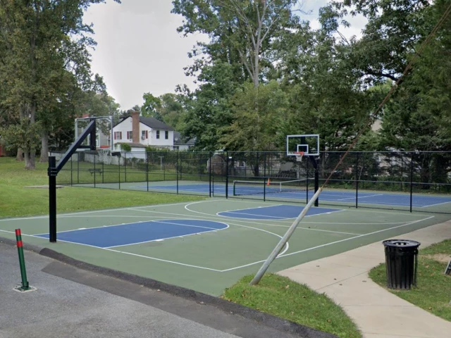 Profile of the basketball court Hillcrest Park, Rockville, MD, United States