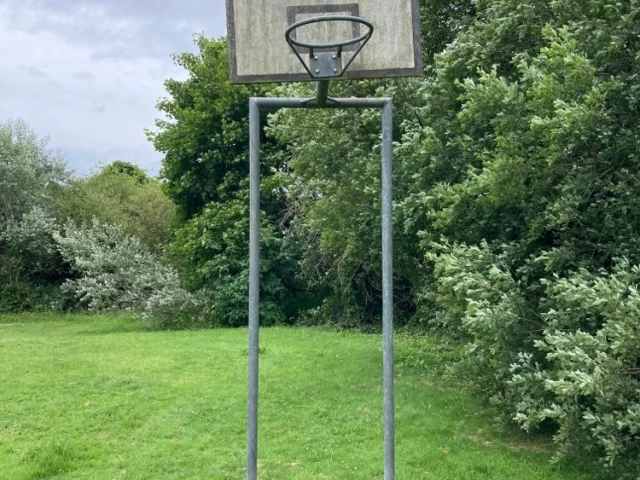 Profile of the basketball court Par Sands Hoop, Par, United Kingdom