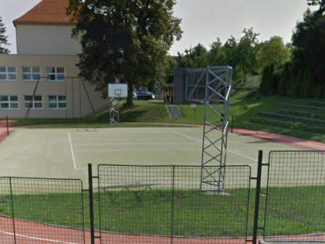 Profile of the basketball court ZŠ TG Masaryka, Uherské Hradiště, Czechia