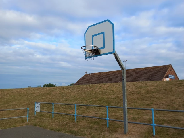 Profile of the basketball court Beach Road Playground, Wells-next-the-Sea, United Kingdom