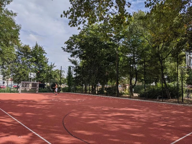 Profile of the basketball court Stollenpark, Dortmund, Germany