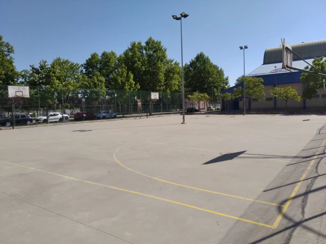 Profile of the basketball court Cancha Baloncesto Benjamin Palencia, Aranda de Duero, Spain