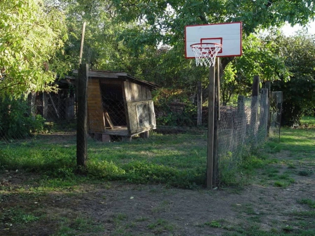 Profile of the basketball court Aranas Half Court, Balete, Philippines