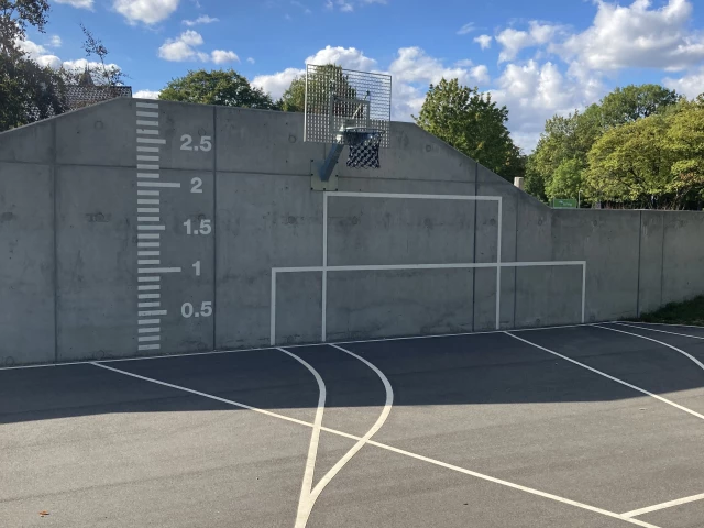 Profile of the basketball court Anlægget i Børkop, Børkop, Denmark
