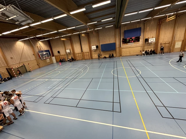 Profile of the basketball court Bro Sporthall, Bro, Sweden