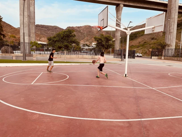 Profile of the basketball court Recreativo Motor Grande Park, Puerto Rico de Gran Canaria, Spain