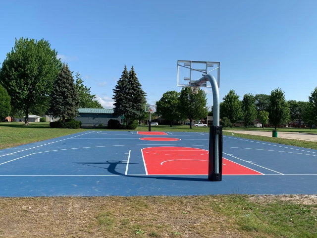 Profile of the basketball court Miller Park Basketball Court, Warren, MI, United States