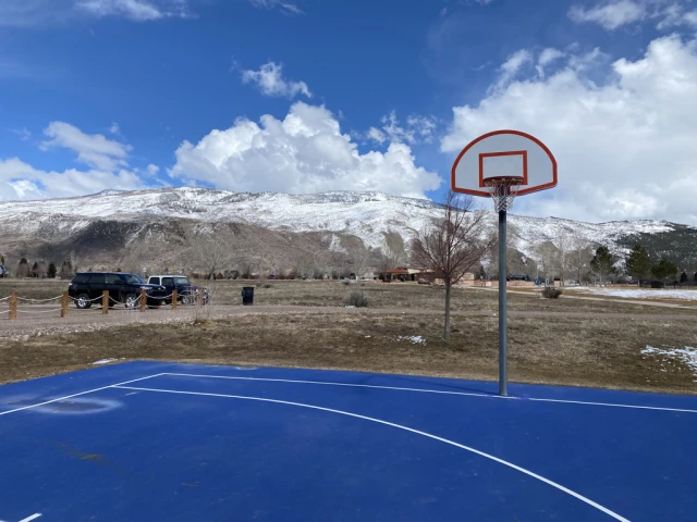 Profile of the basketball court Crown Mountain Park, El Jebel, CO, United States